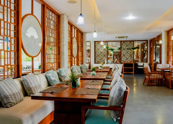 The Leaf Villa *