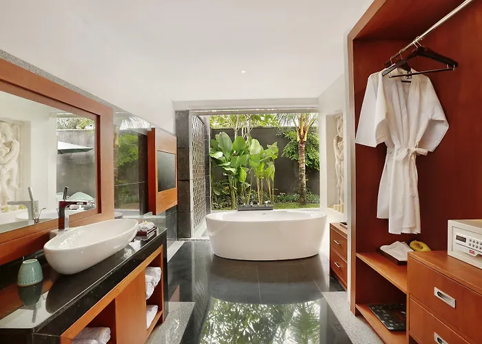The Leaf Villa *